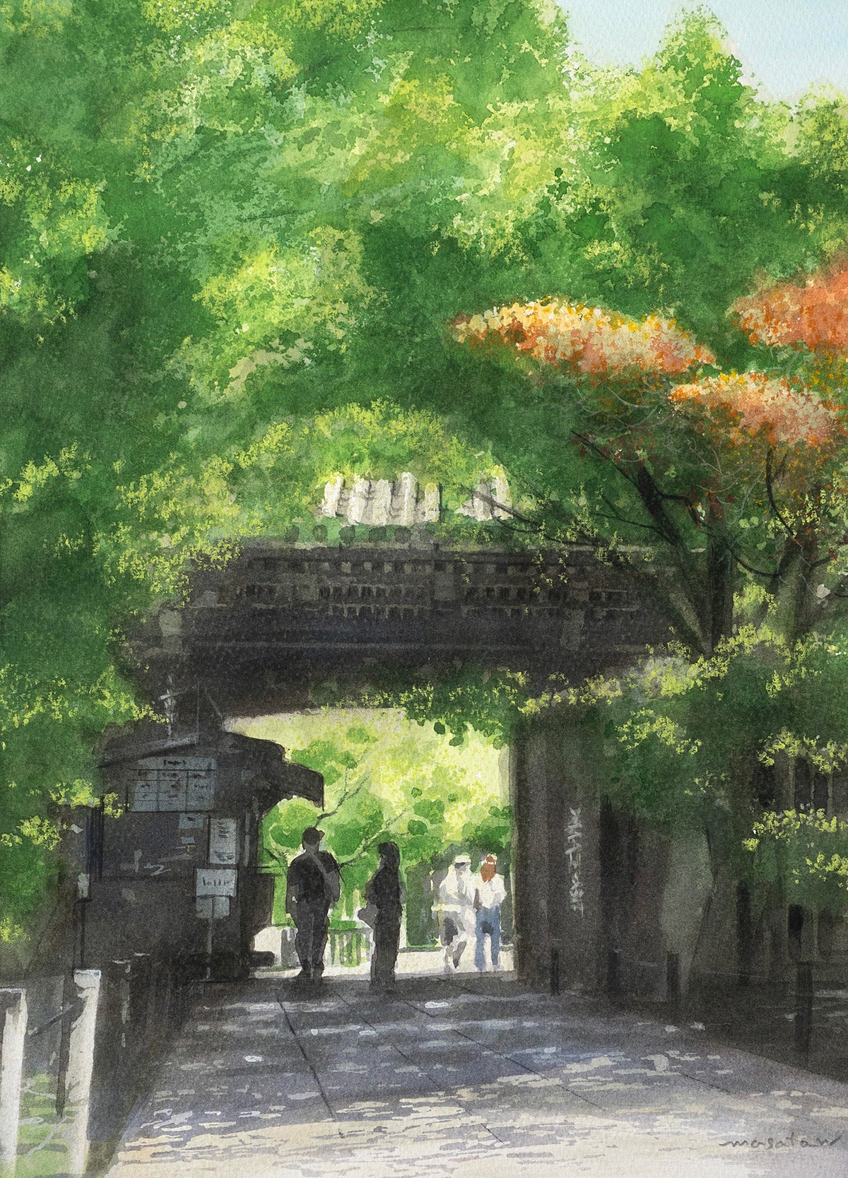 The temple gate and sunlight filtering through the trees